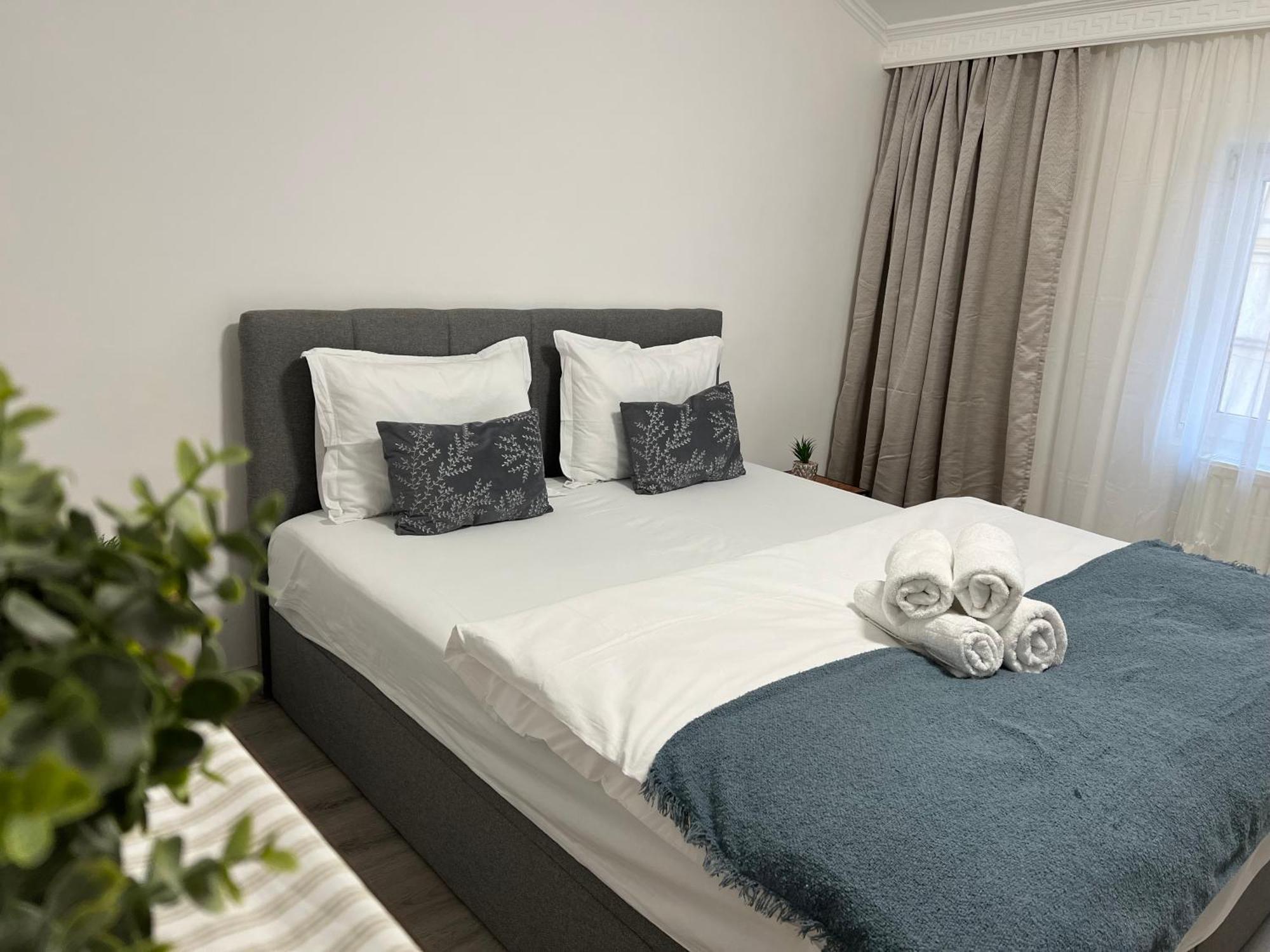 Appartamento Ndl City Center Cluj-Napoca Esterno foto